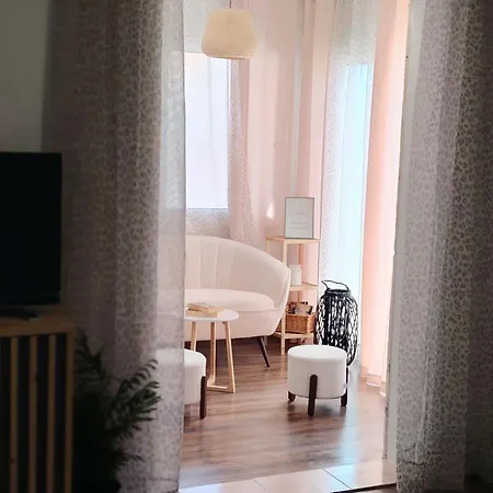 Buzolic 3 Apartment