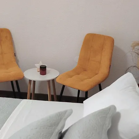 Buzolic 3 Apartment *