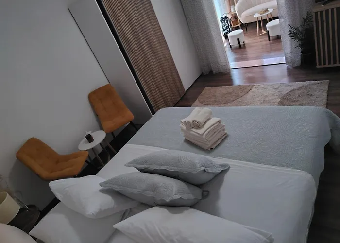 Buzolic 3 Apartman *