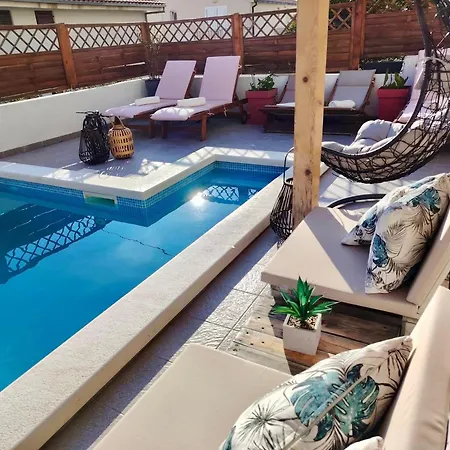 Buzolić 3 Apartament *